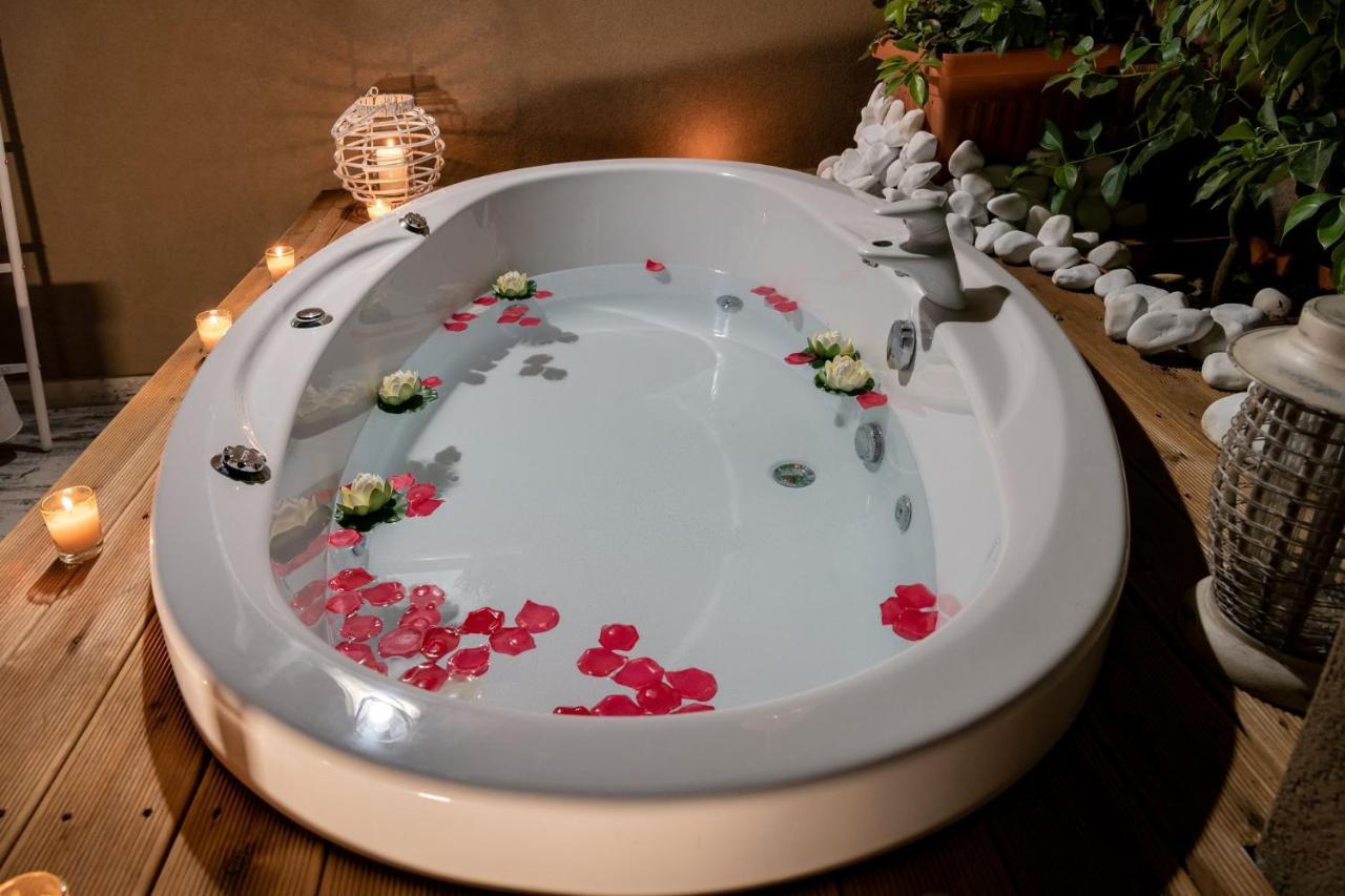 Castello Luxury Residence With Private Jacuzzi Chania  ภายนอก รูปภาพ