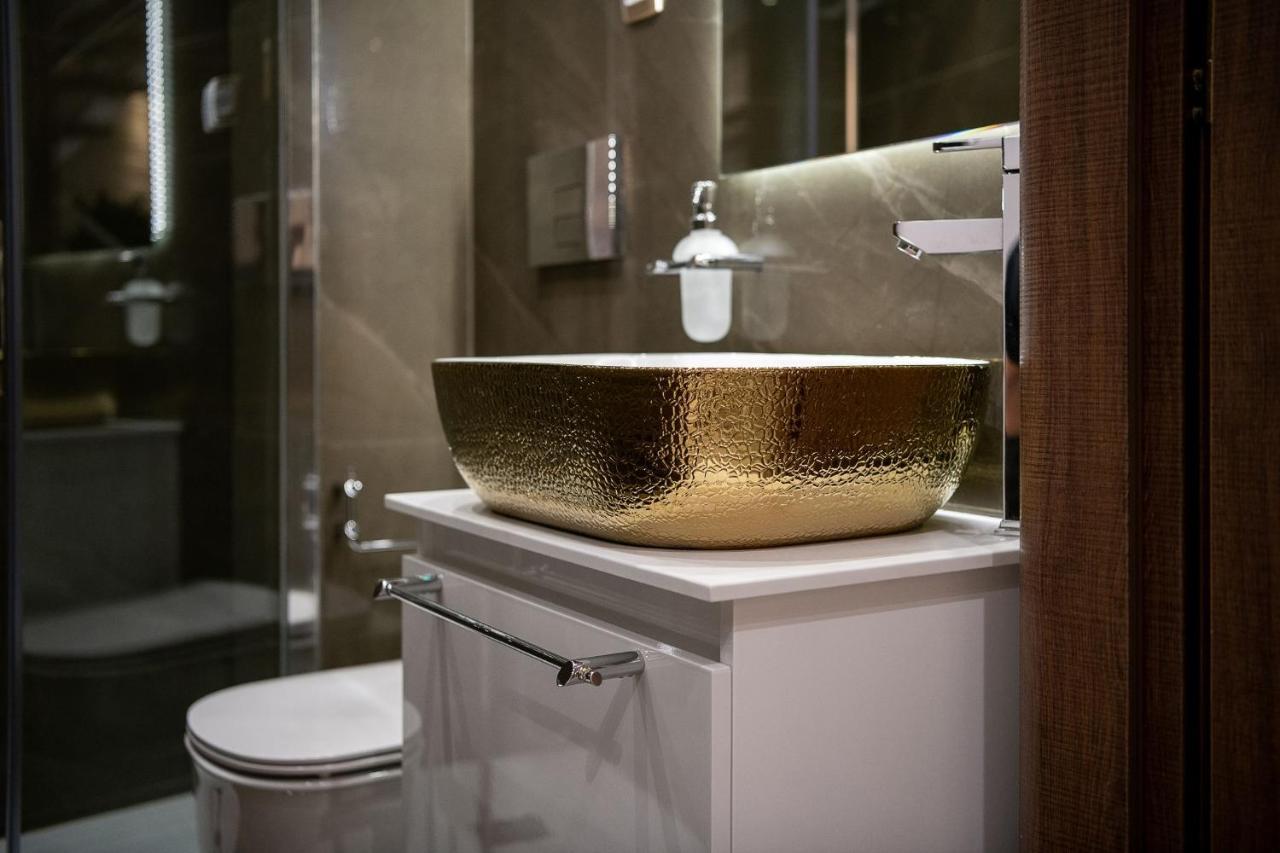 Castello Luxury Residence With Private Jacuzzi Chania  ภายนอก รูปภาพ