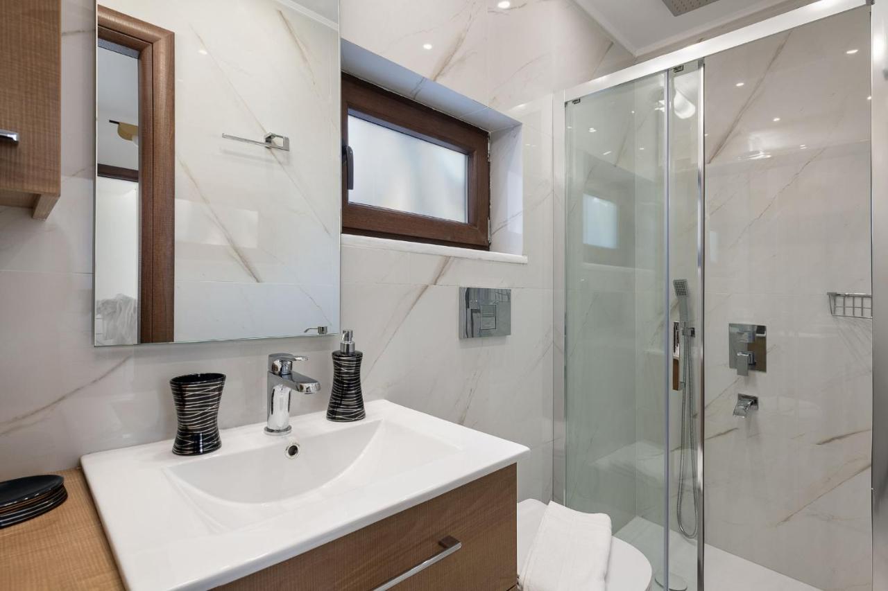 Castello Luxury Residence With Private Jacuzzi Chania  ภายนอก รูปภาพ